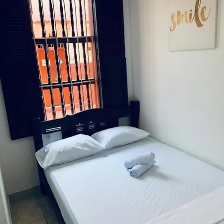 Apartamento 2cl-1 De 2 Alcobas Dentro De La Ciudad Amurallada